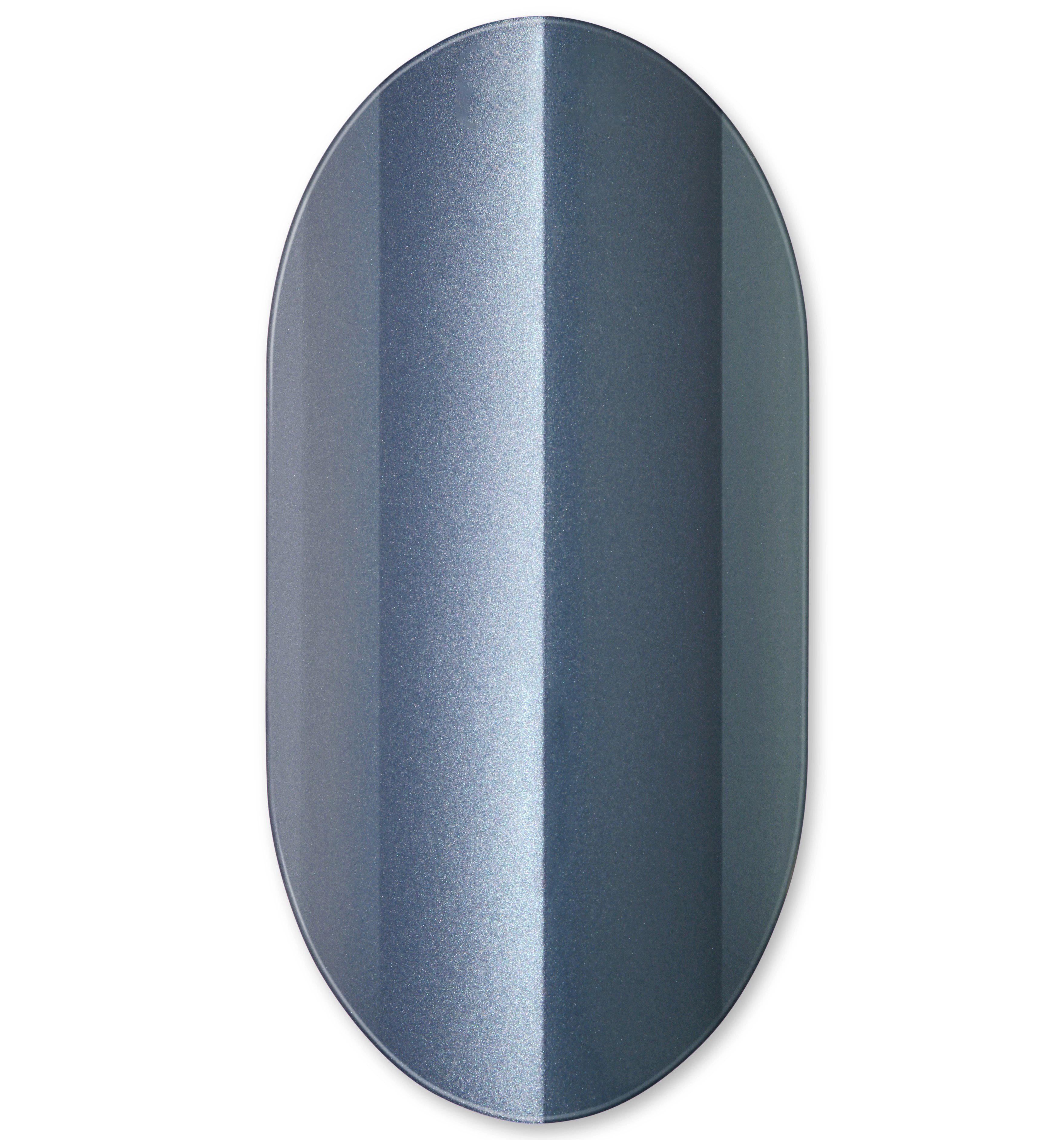 变色龙珠光粉展示微妙色彩流动的金属灰色